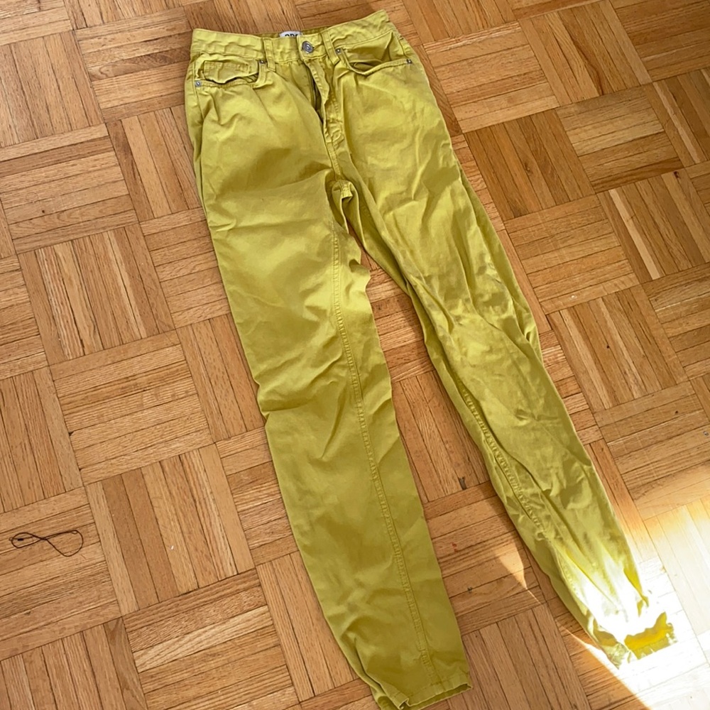 BDG yellow mom jeans